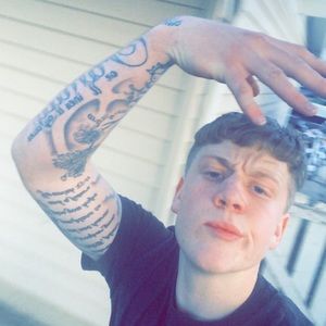 Meet your Posher, Isaiah